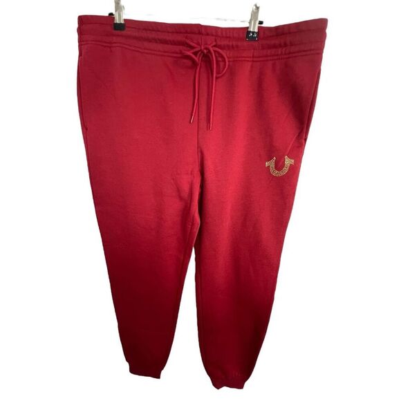 NWT True Religion Red Fleece Joggers With Gold Studded Horseshoe - Picture 1 of 7